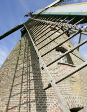 Moulin_Blanc_St-Amand-les-Eaux.jpg
